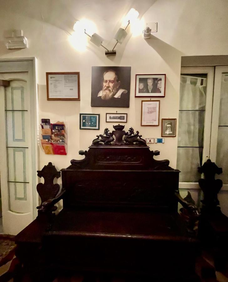 B&B Galileo Galilei Caserte Extérieur photo