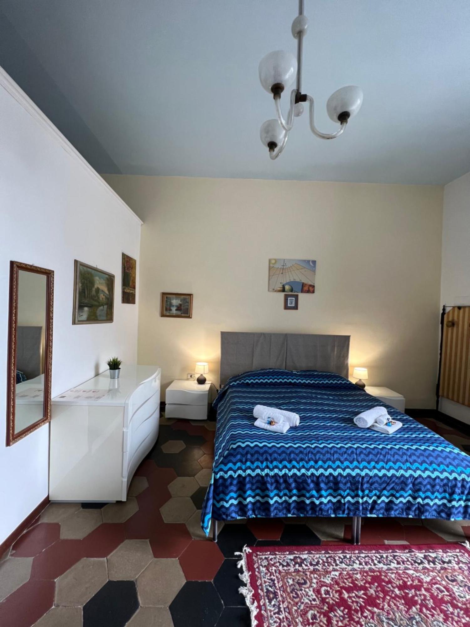 B&B Galileo Galilei Caserte Extérieur photo