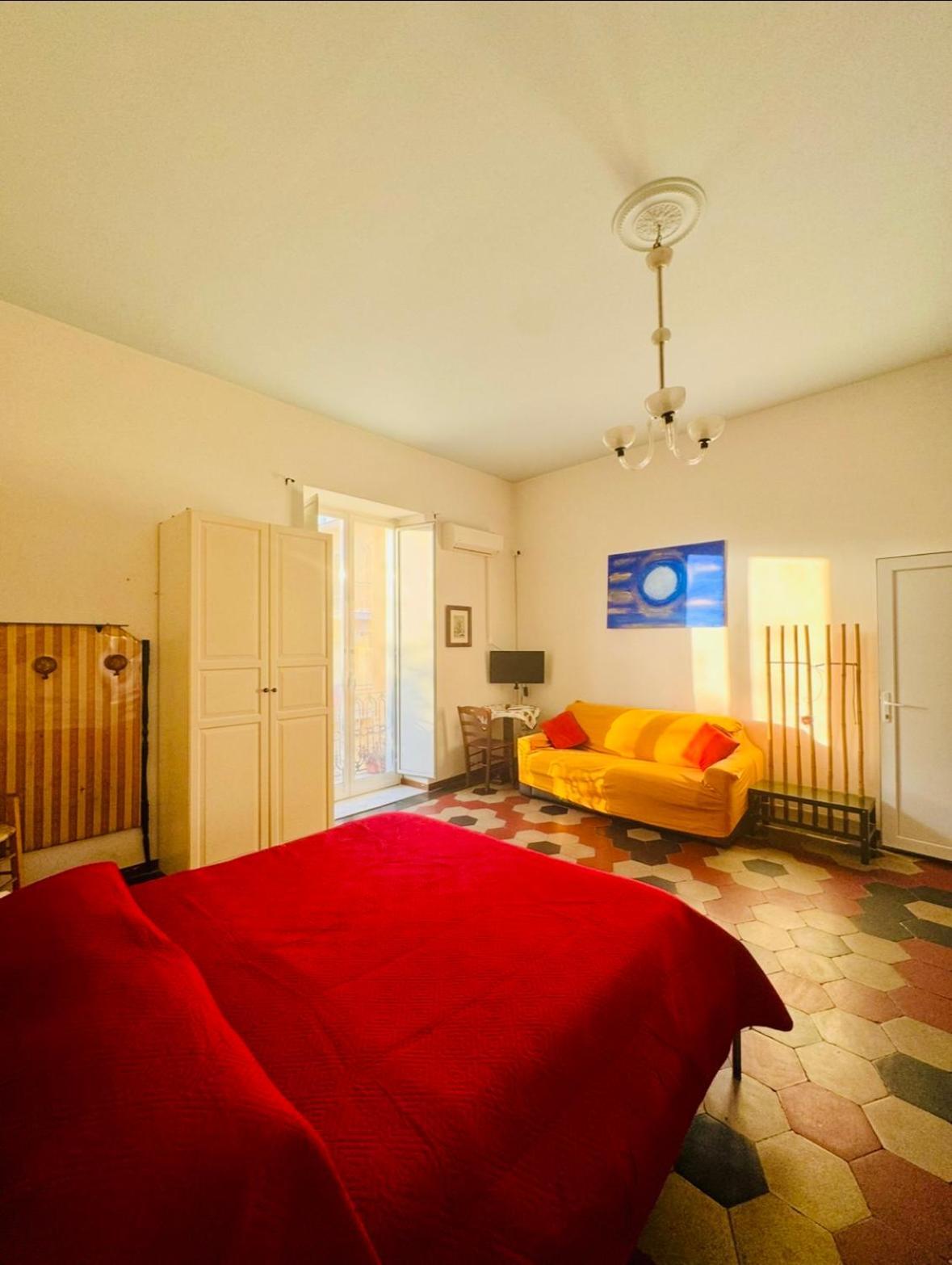 B&B Galileo Galilei Caserte Extérieur photo