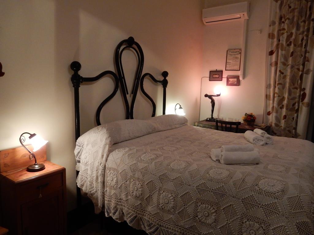 B&B Galileo Galilei Caserte Extérieur photo